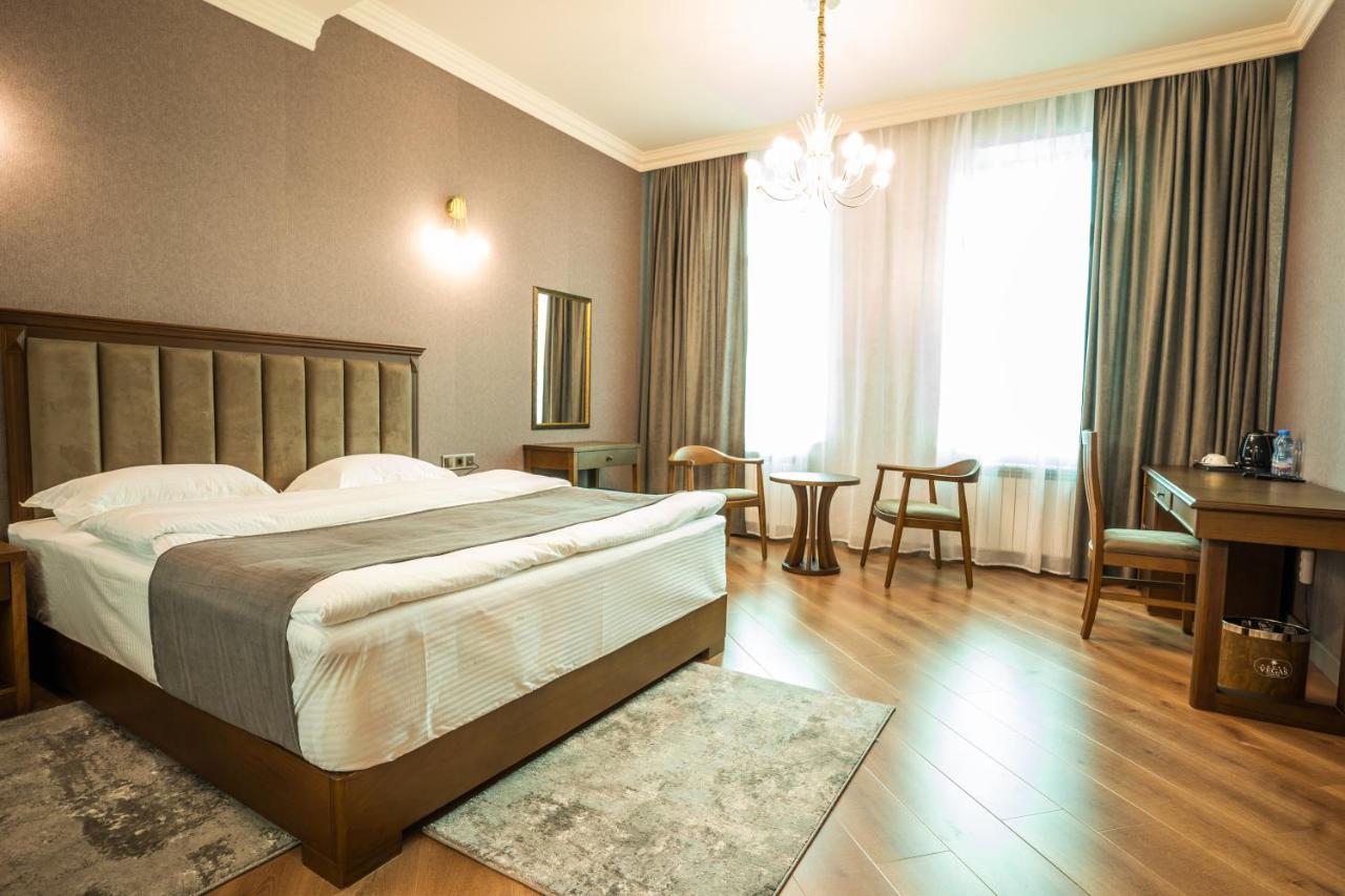 Vegas Hotel Akhalkalaki Zewnętrze zdjęcie