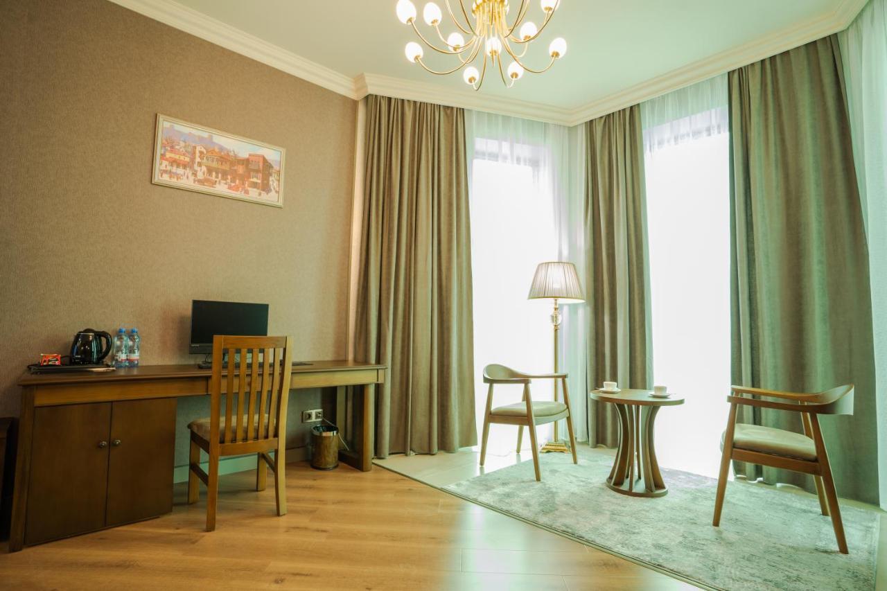 Vegas Hotel Akhalkalaki Zewnętrze zdjęcie